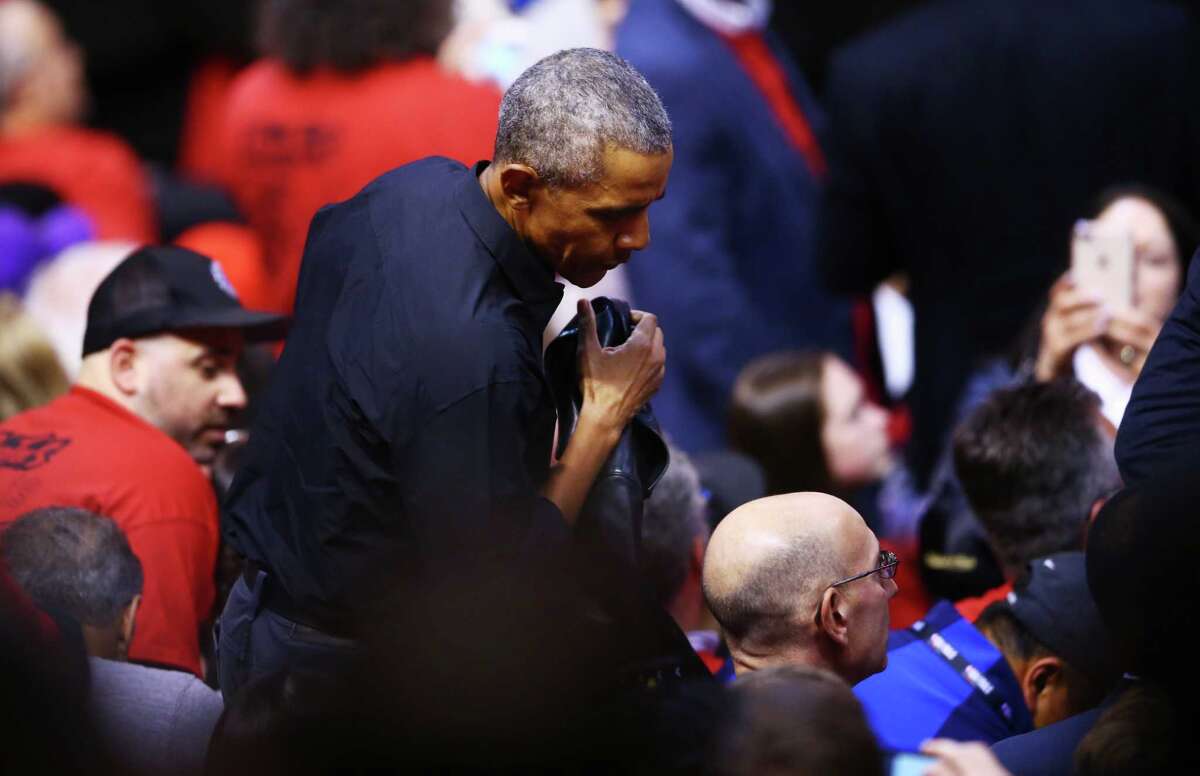 Barack Obama, Drake, Shawn Mendes among celebs at Game 2 of NBA Finals