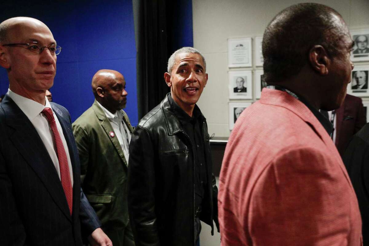 Twitter pokes fun at Barack Obama, Adam Silver watching Game 2 of NBA