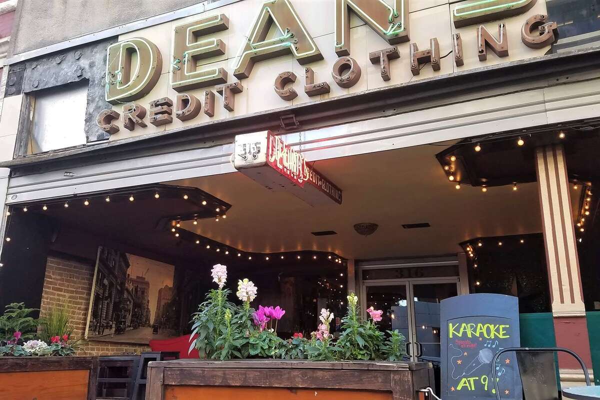 Dean's downtown Houston