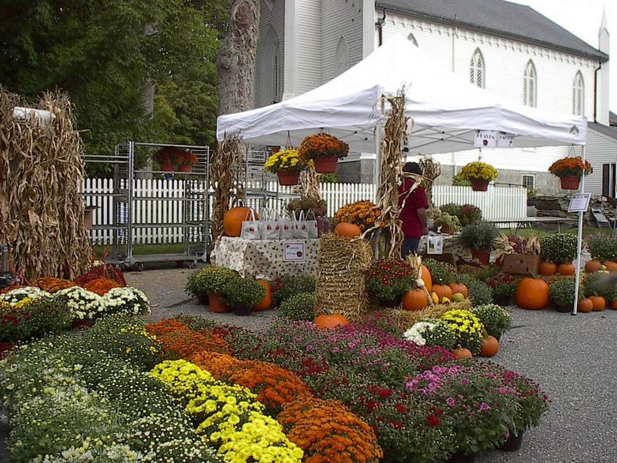 Christ Church Tashua’s Apple Festival returns this weekend.