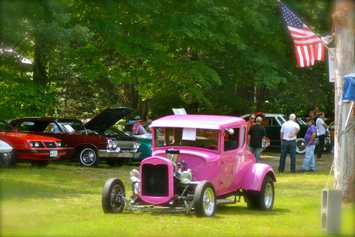 Plasko's Farm Car Show