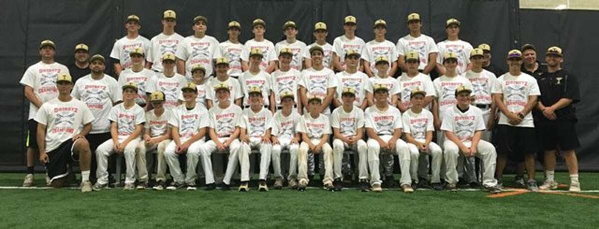 The Trumbull Babe Ruth teams at Insports of Trumbull.