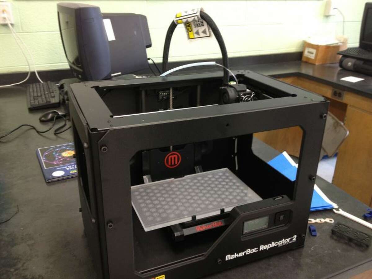 Fairchild Library's 3D printer.