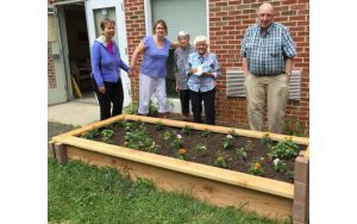 Home Depot creates Community/Healing Garden for Stern CenterCongregate