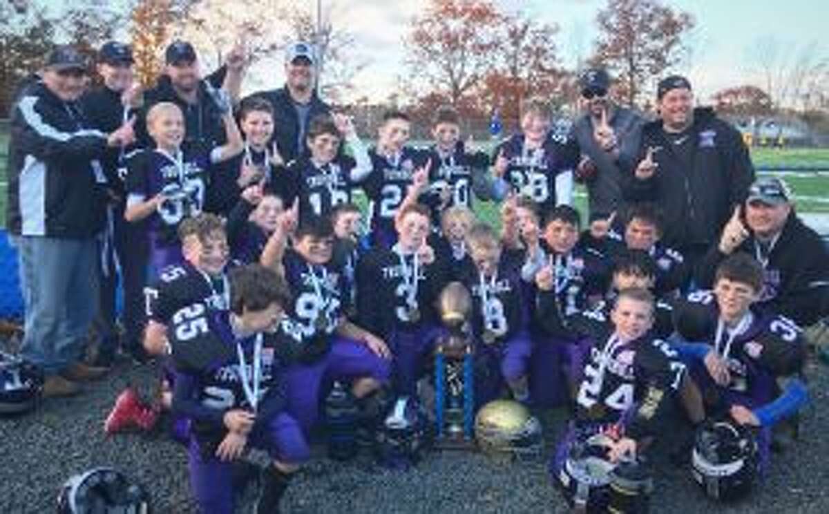 Team members are Cameron Baldino, Alexander Beaudry, Noah Biggar, Nicholas Borko, Isaac Dane, Thomas DiCorpo, Lucas Leon, Emmanuel Liriano, Vincent Lombardo, Brody McGee, Reid McGee, Jack Paine, Reid Peterson, Jackson Pond, Brady Smith, Owen Smith, Keller Summ, Owen Swenson, Ryder Swenson and Caleb Wuchiski.