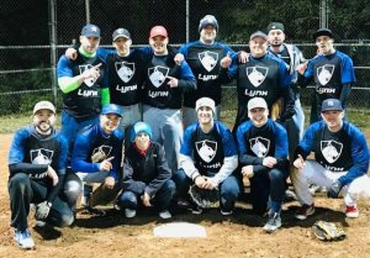 Team members are Will Heher, Nick Bacarella, Dominick Spadaro (scorekeeper), Alex Magoulas, Mike Kubelle, Steve Fulco, Mike Gregor, Mike Carriere, Anthony Bacarella, Dave Reichelt, Steve McCulloch, James Bubba Scanlon and Sean P. Reilly.