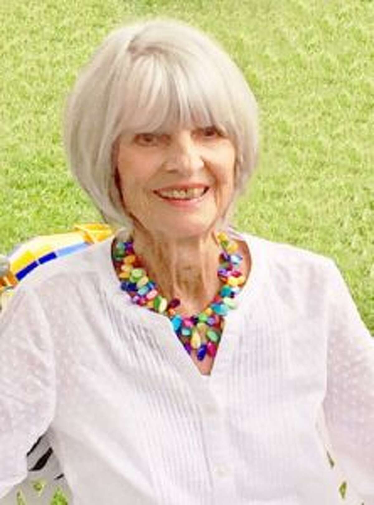 Gail Lutz Nill