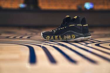 steph curry grandpa shoes