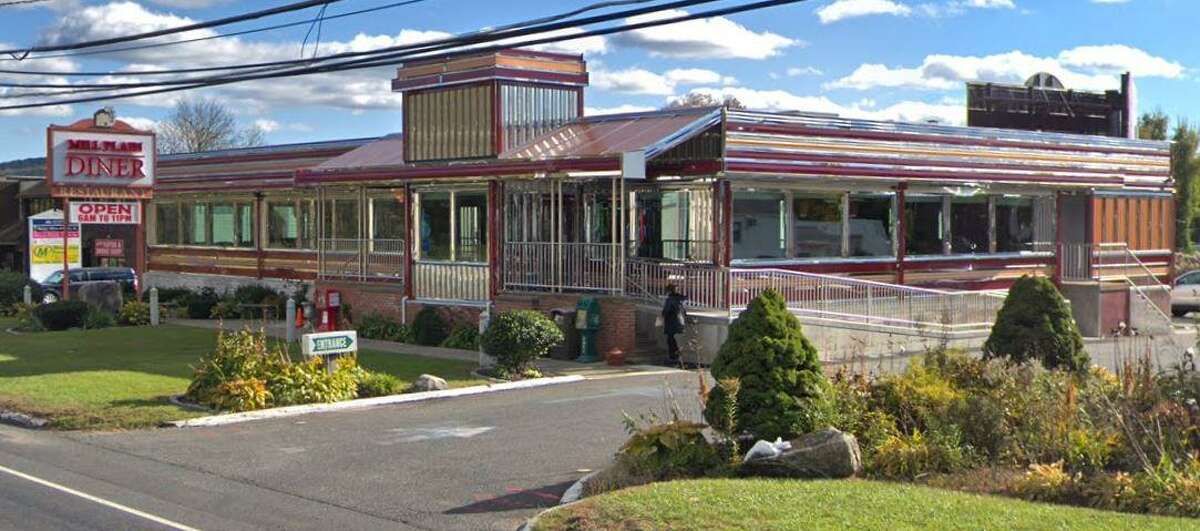 Walgreens among handful of Danbury commercial kitchens that failed inspections in May