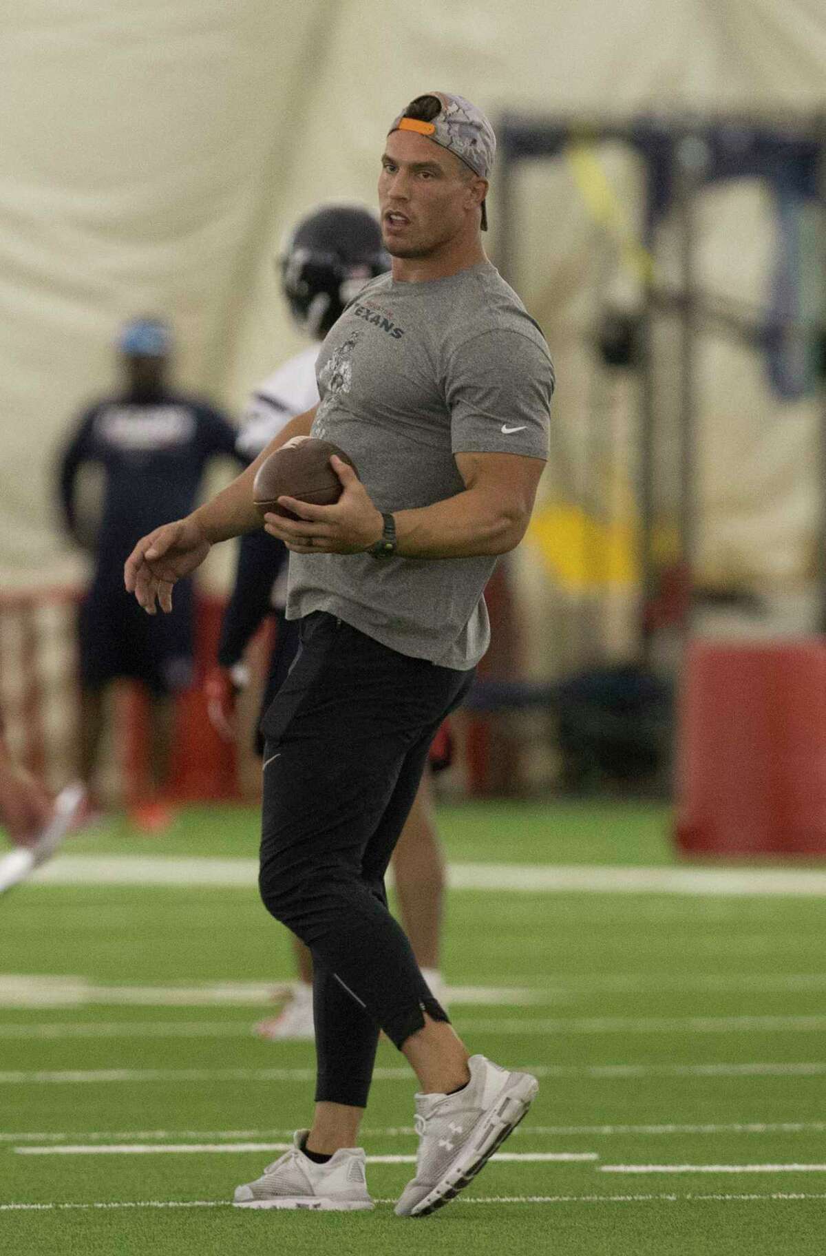 Texans request to interview Patriots' Nick Caserio for GM opening