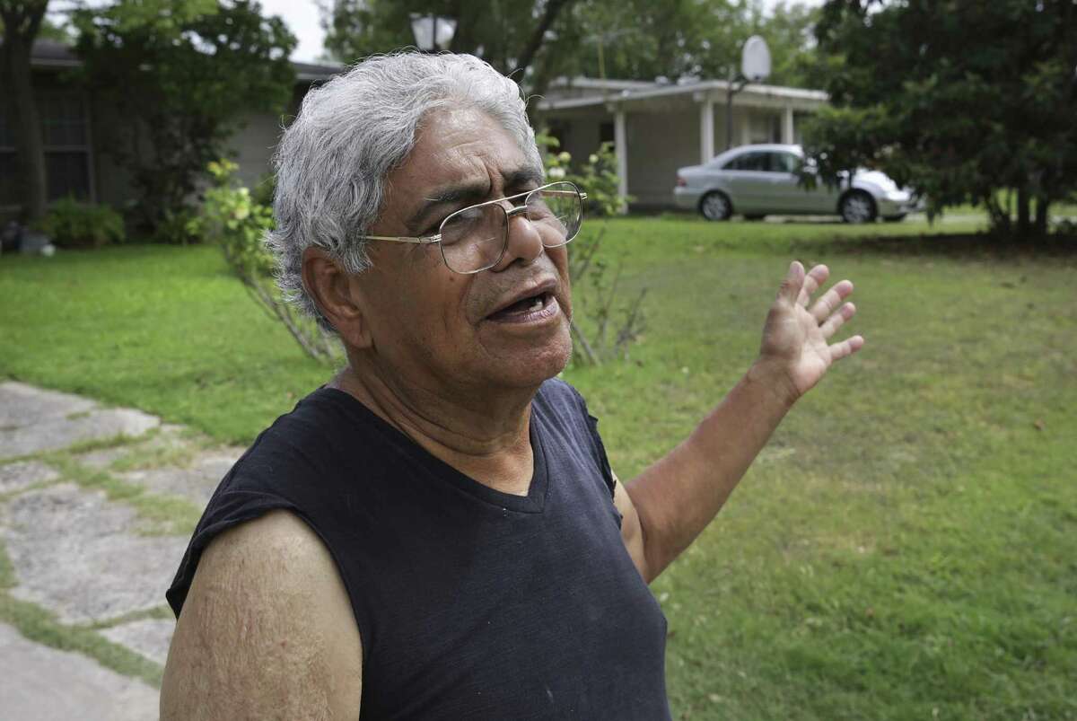 Generator found in living room of house where three died in San Antonio