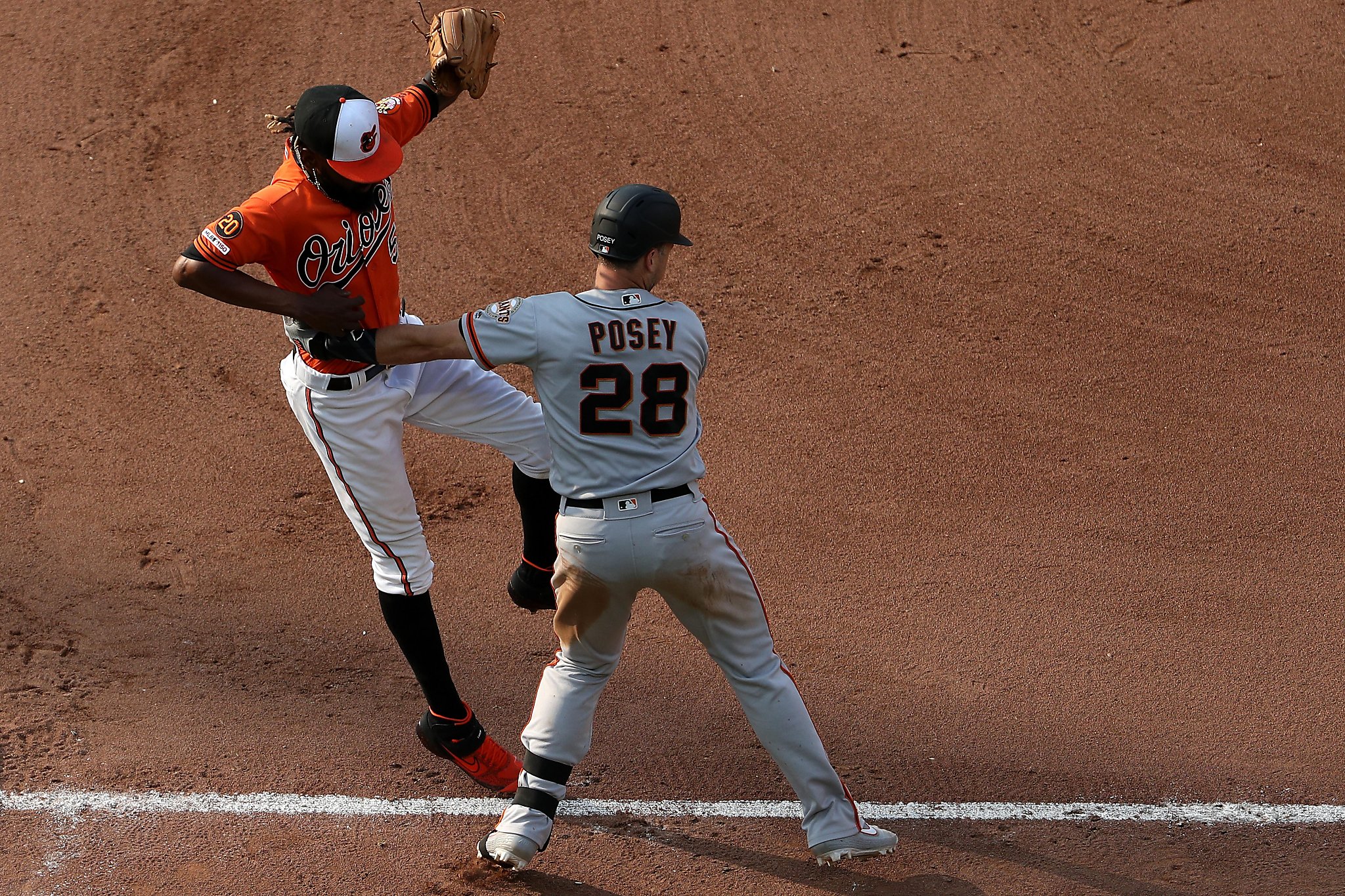 Buster Posey candidly admits he doesn't miss baseball, has no