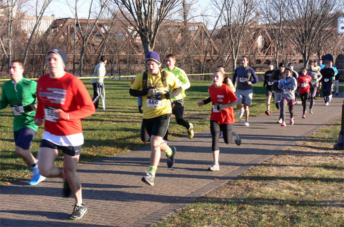 IMAGES FROM THE COMMODORE HULL ROAD RACE IN SHELTON/DERBY