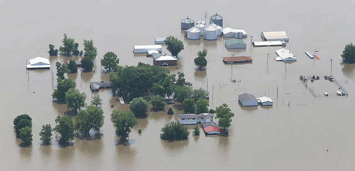 AERIAL TOUR Alton area flood views from above — 28 photos