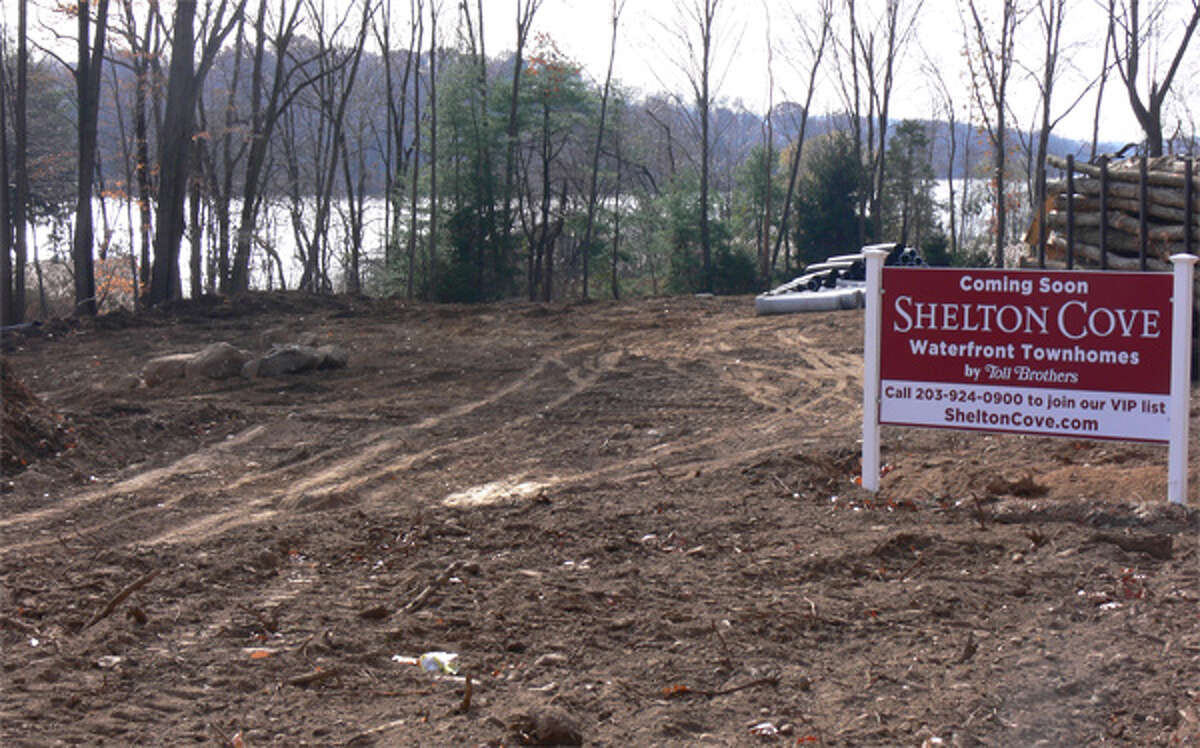 Work starts on new waterfront homes in Shelton