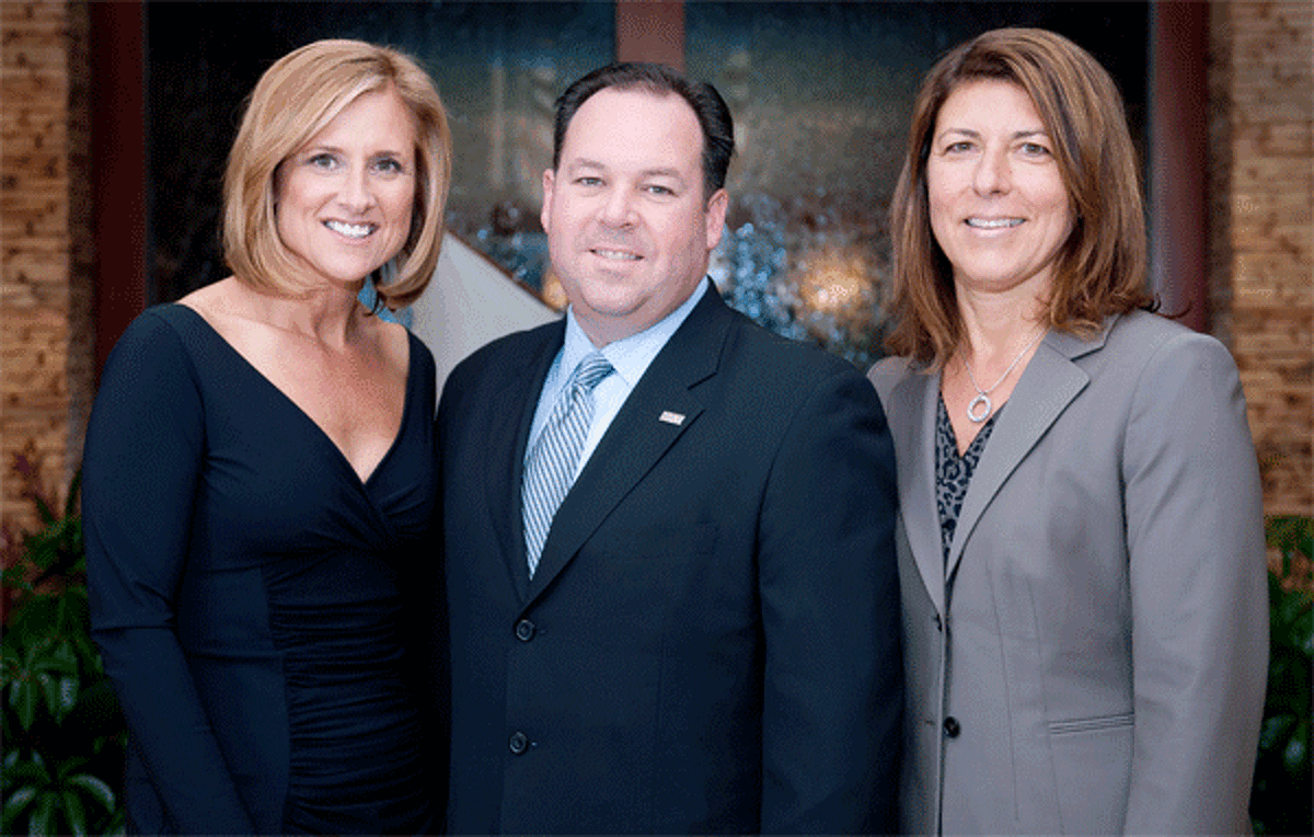 John Zinno, center, of BlumShapiro and United Way of Greater Waterbury’s 2012-13 annual campaign chairman, with Kristen Jacoby, United Way of Greater Waterbury president, left, and Sandra Senich, United Way of Greater Waterbur board chairman.
