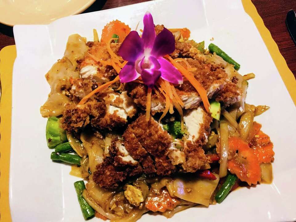 Rainmaker Buffet opens at Foxwoods; here’s preview & other dining notes