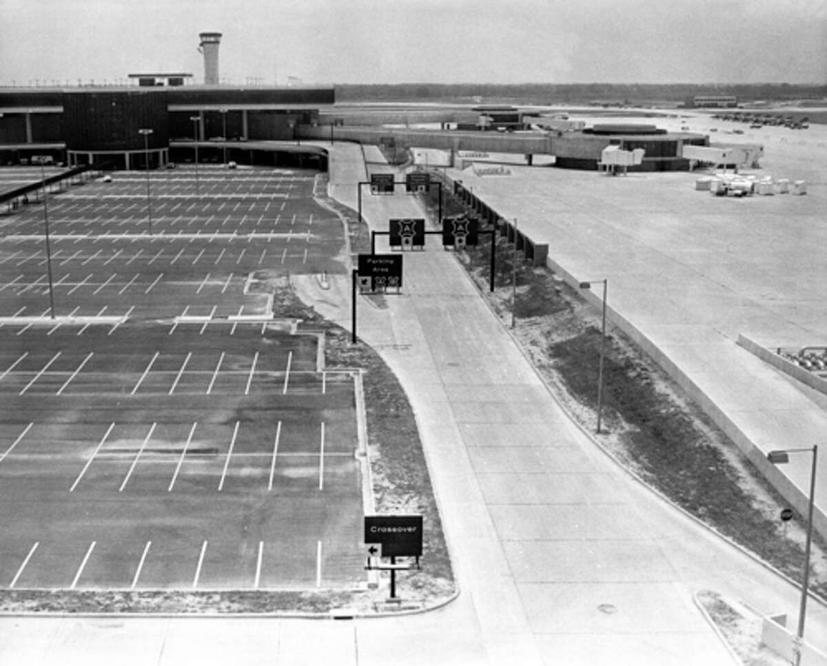 50 years after opening, Bush airport is glue that holds Houston economy ...