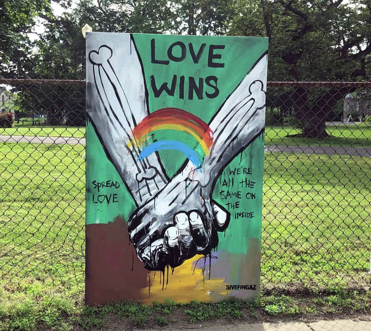 Artwork places in Mathews Park by local artist 5iveFingaz on June 6, 2019.