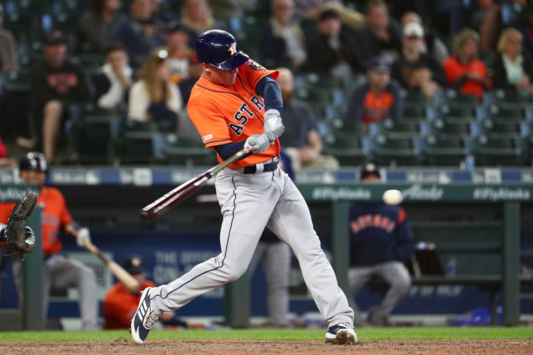 Myles Straw stirs Astros to 14-inning win over Mariners