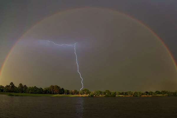 Houstonians Get Their Cameras Out As Double Rainbow Appears Over City Houstonchronicle Com