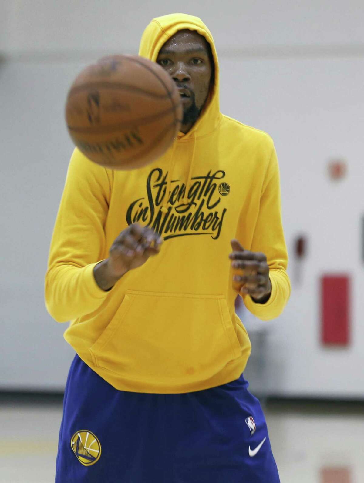 Warriors Running Low On Time For Kevin Durant’s Return