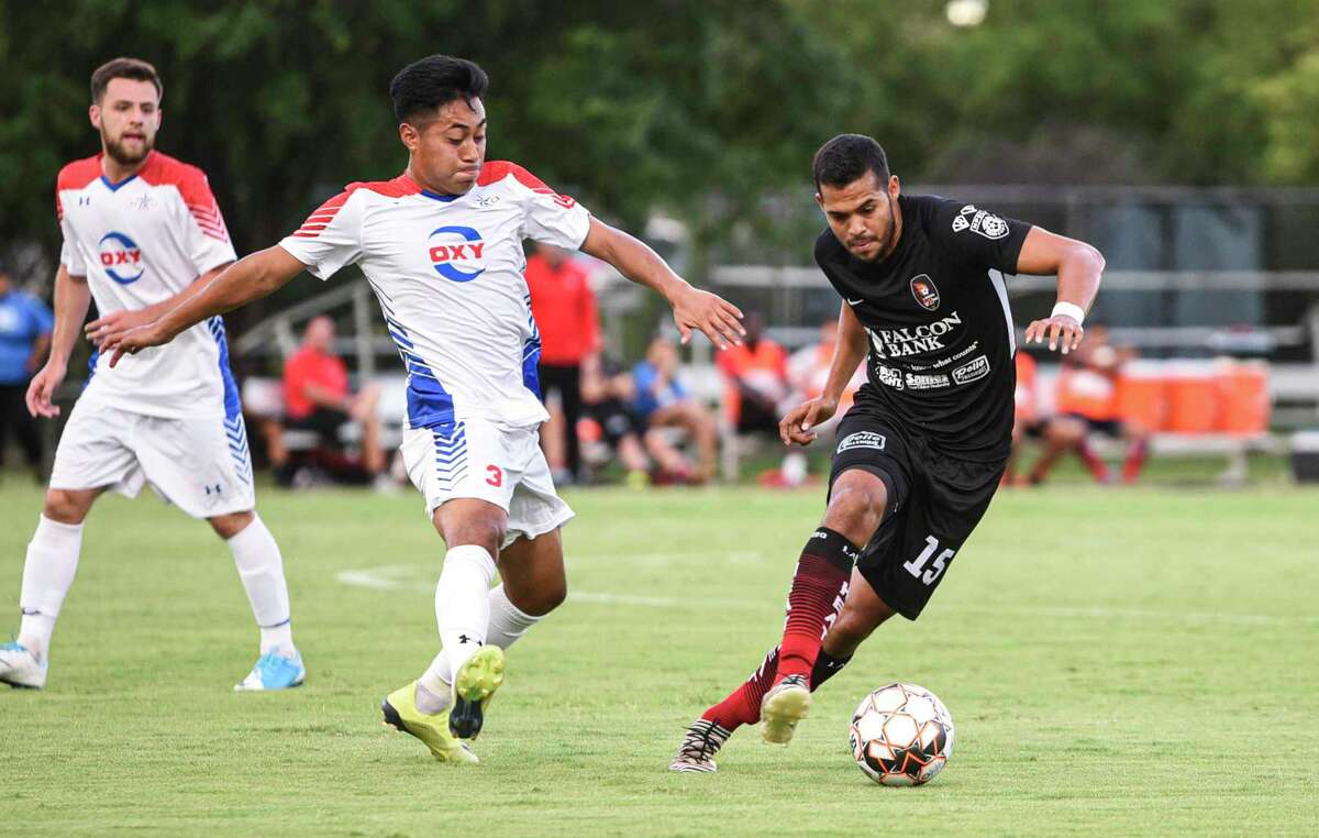 The Laredo Heat are happy playing in the National Premier Soccer League.