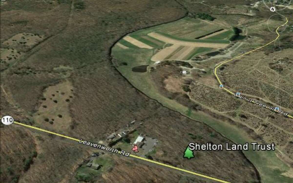 Shelton Land Trust acquires 4 new acres of land