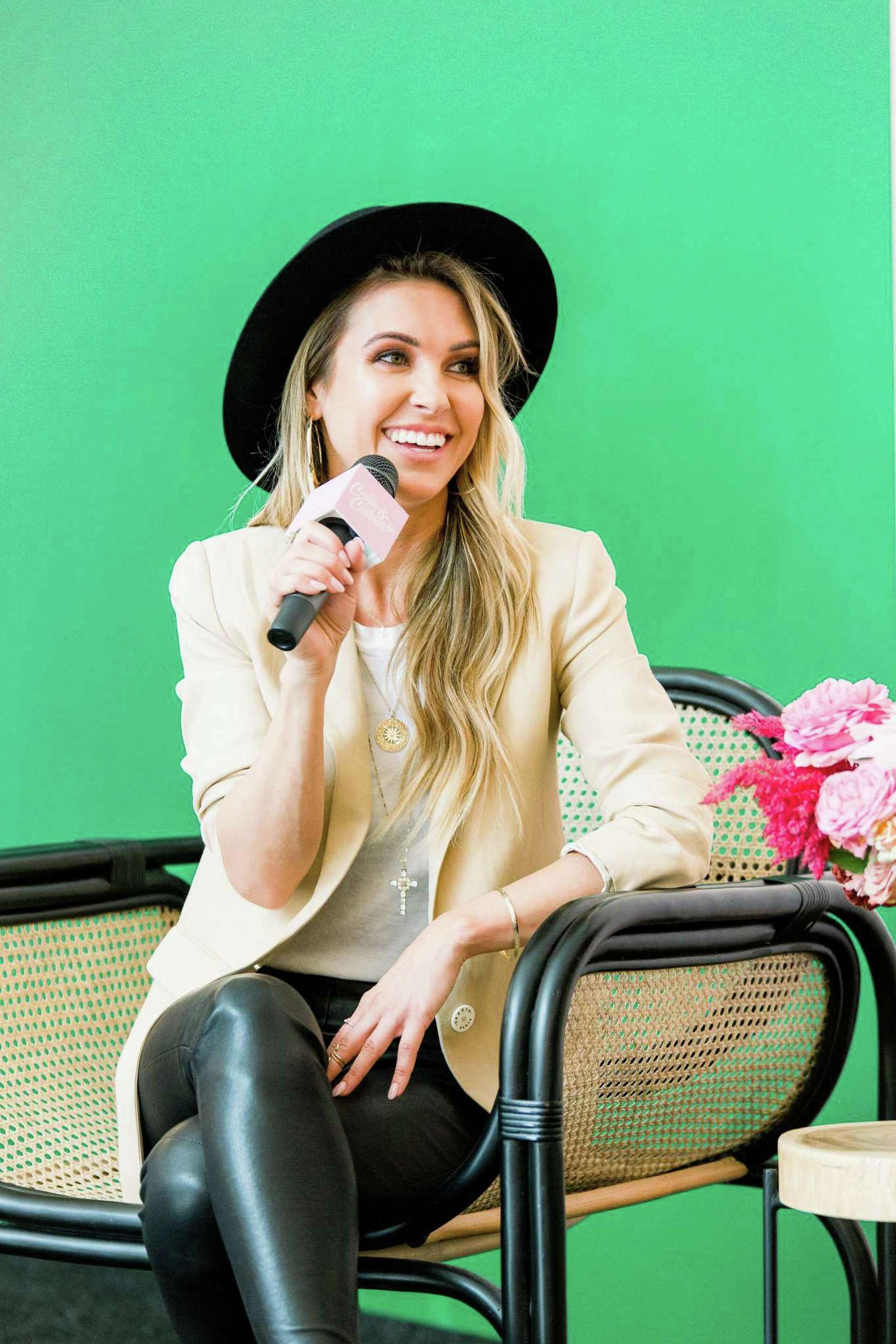 The Hills' star Audrina Patridge headlines style summit at the Galleria, image size:1920x2881