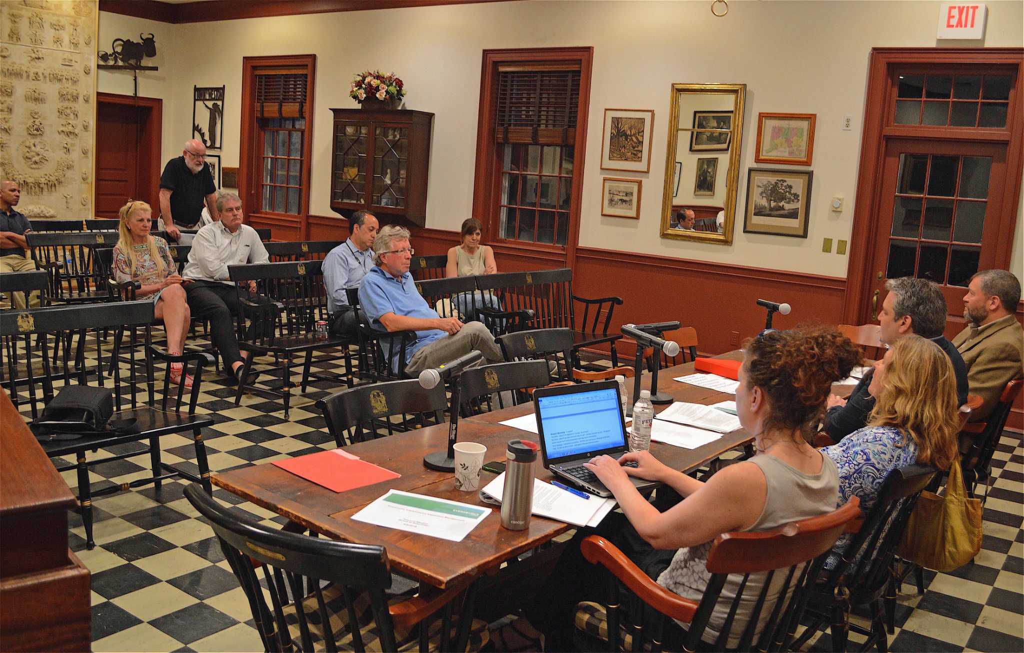 Weston looking to buy Field Club