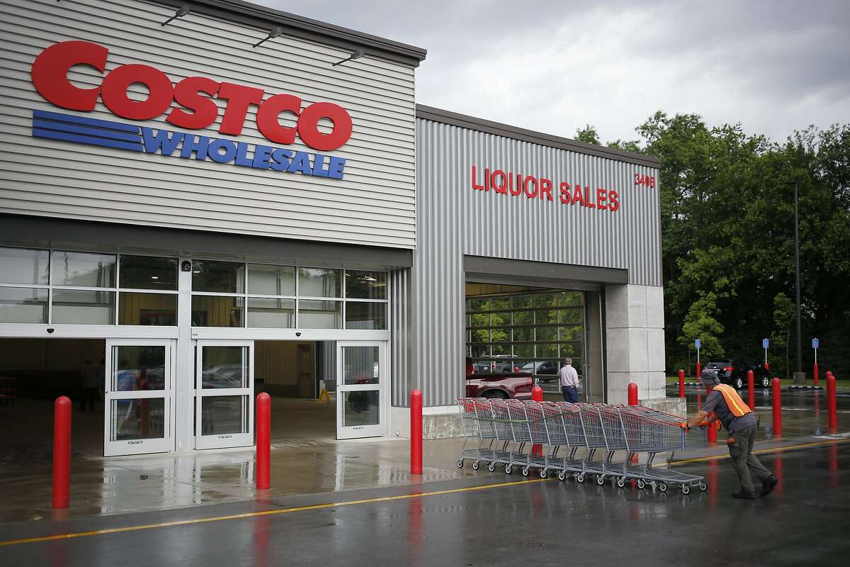 An employee pushes a line of shopping carts towards the entrance of a Costco Wholesale Corp. store in Louisville, Kentucky, U.S., on Wednesday, May 29, 2019. Costco is hoping to open another branch of its popular chain, this time in San Rafael.