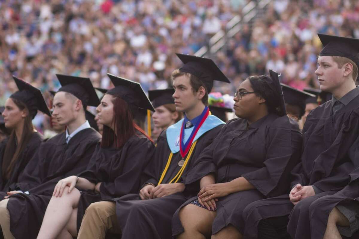 SHS graduation 41