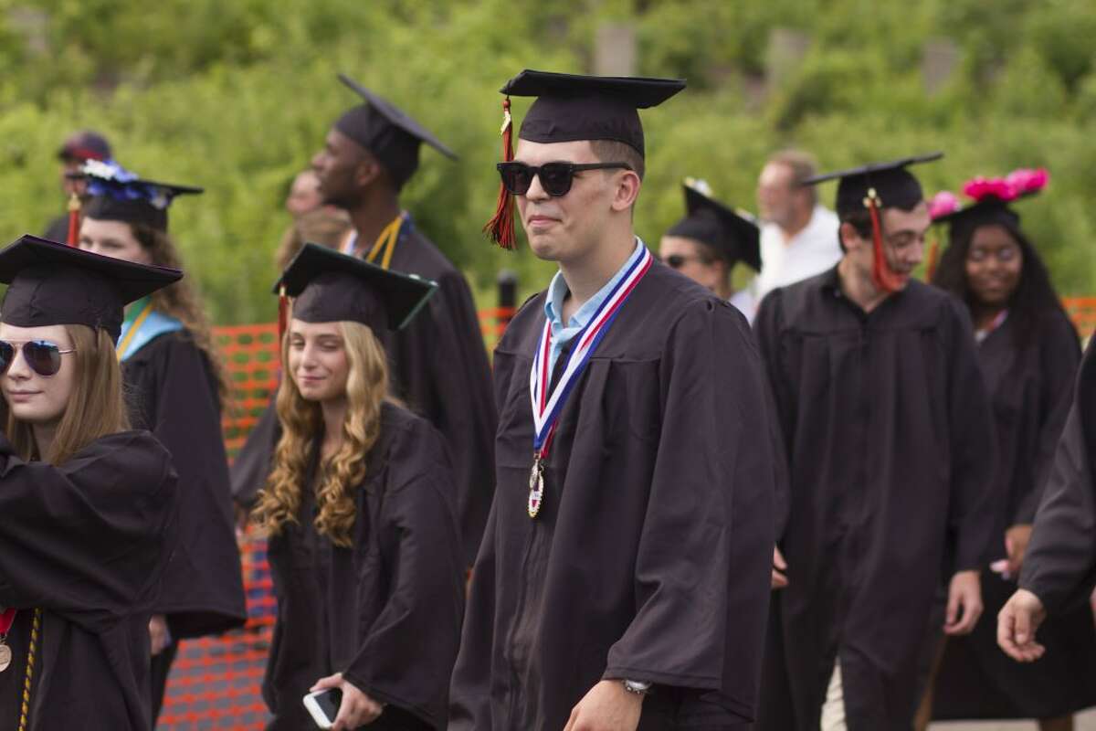 SHS graduation 17