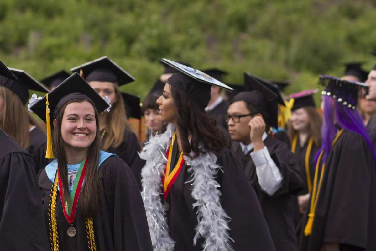 SHS graduation 14