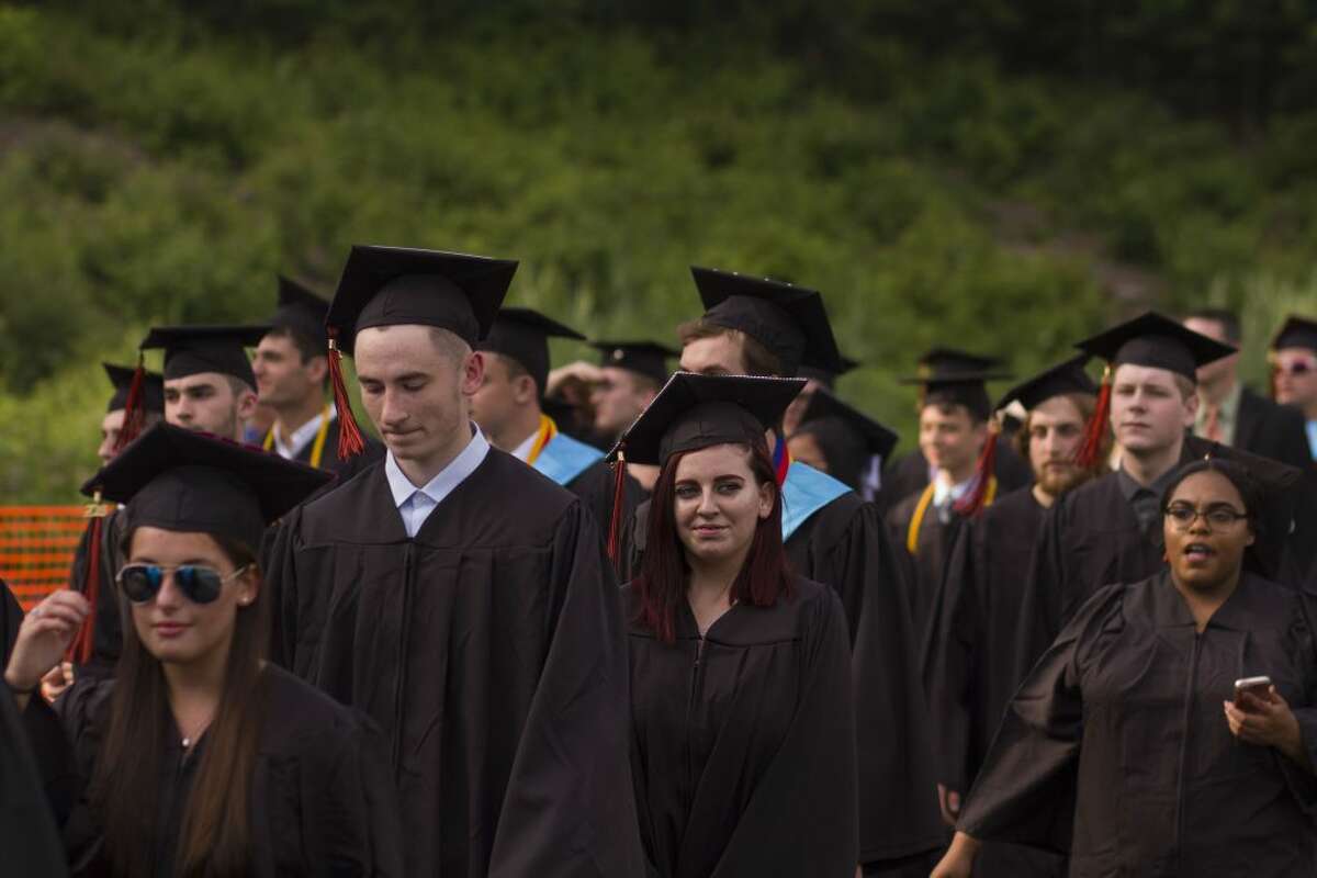 SHS graduation 11