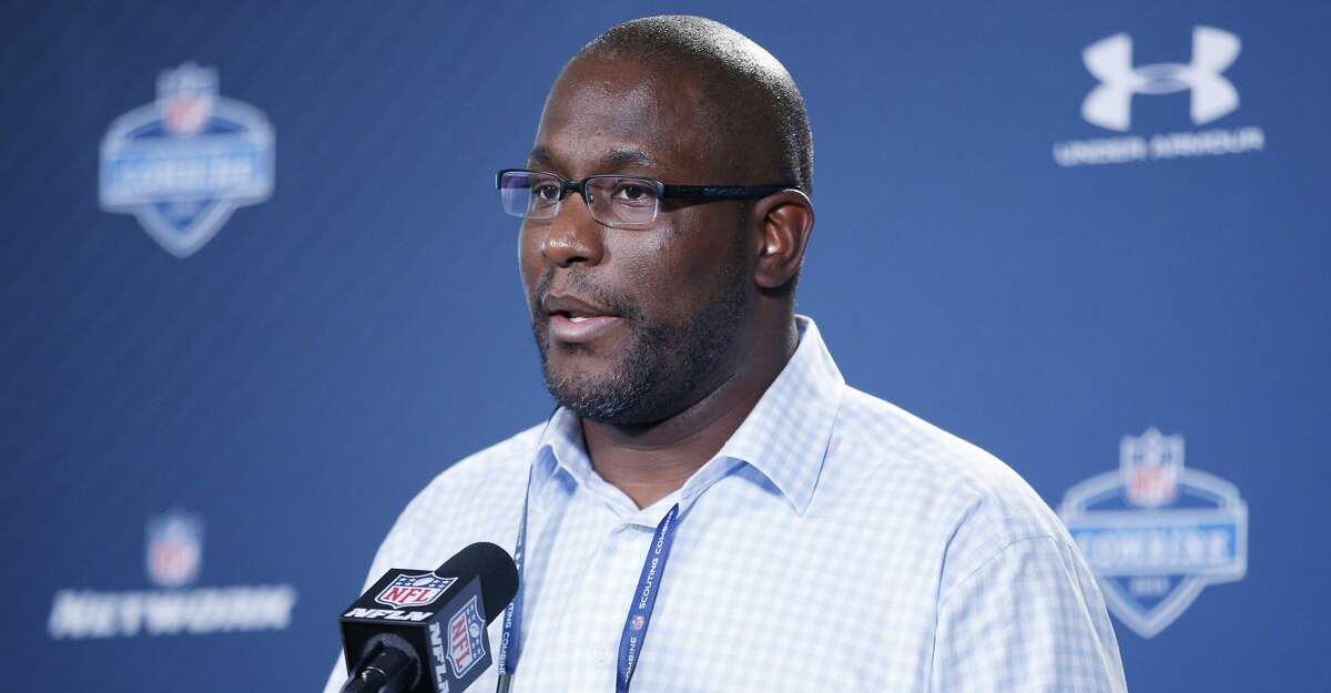 INDIANAPOLIS, IN - FEBRUARY 19: Cleveland Browns general manager Ray Farmer speaks to the media during the 2015 NFL Scouting Combine at Lucas Oil Stadium on February 19, 2015 in Indianapolis, Indiana. (Photo by Joe Robbins/Getty Images)