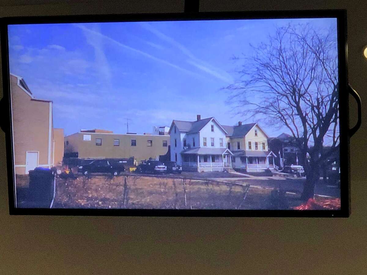 Zoning gets first look at proposed Leonard Street apartments