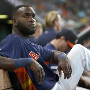 Valdez, Alvarez Lead Astros to 3-2 Win Over White Sox - Bloomberg