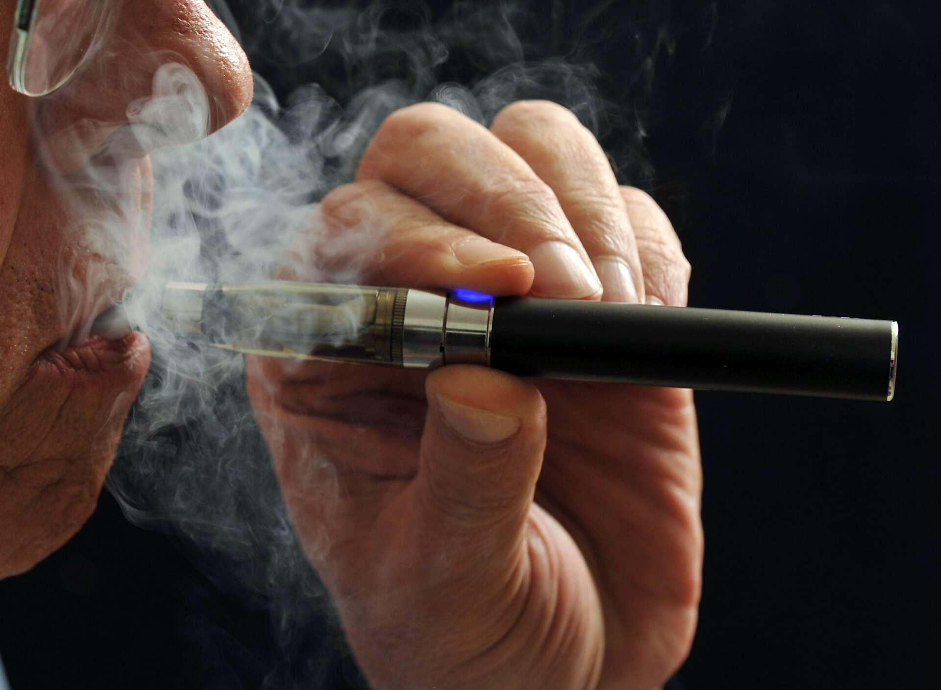 E-cigarettes found to increase risk of chronic lung diseases