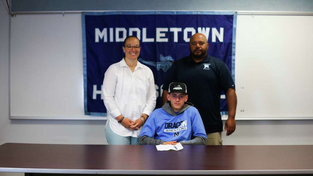 Middletown senior Ryan Conklin, pictured with MHS athletic director Elisha DeJesus and coach Josh Cofield, will play baseball at Plymouth State.