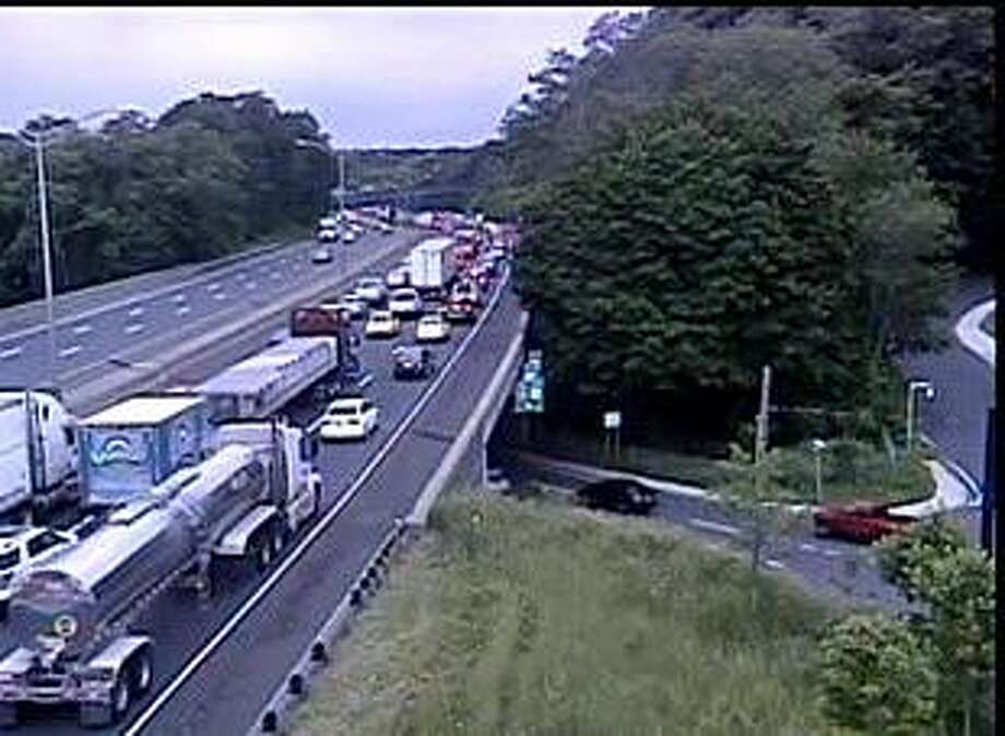 Accident causing major delays in I84 Connecticut Post