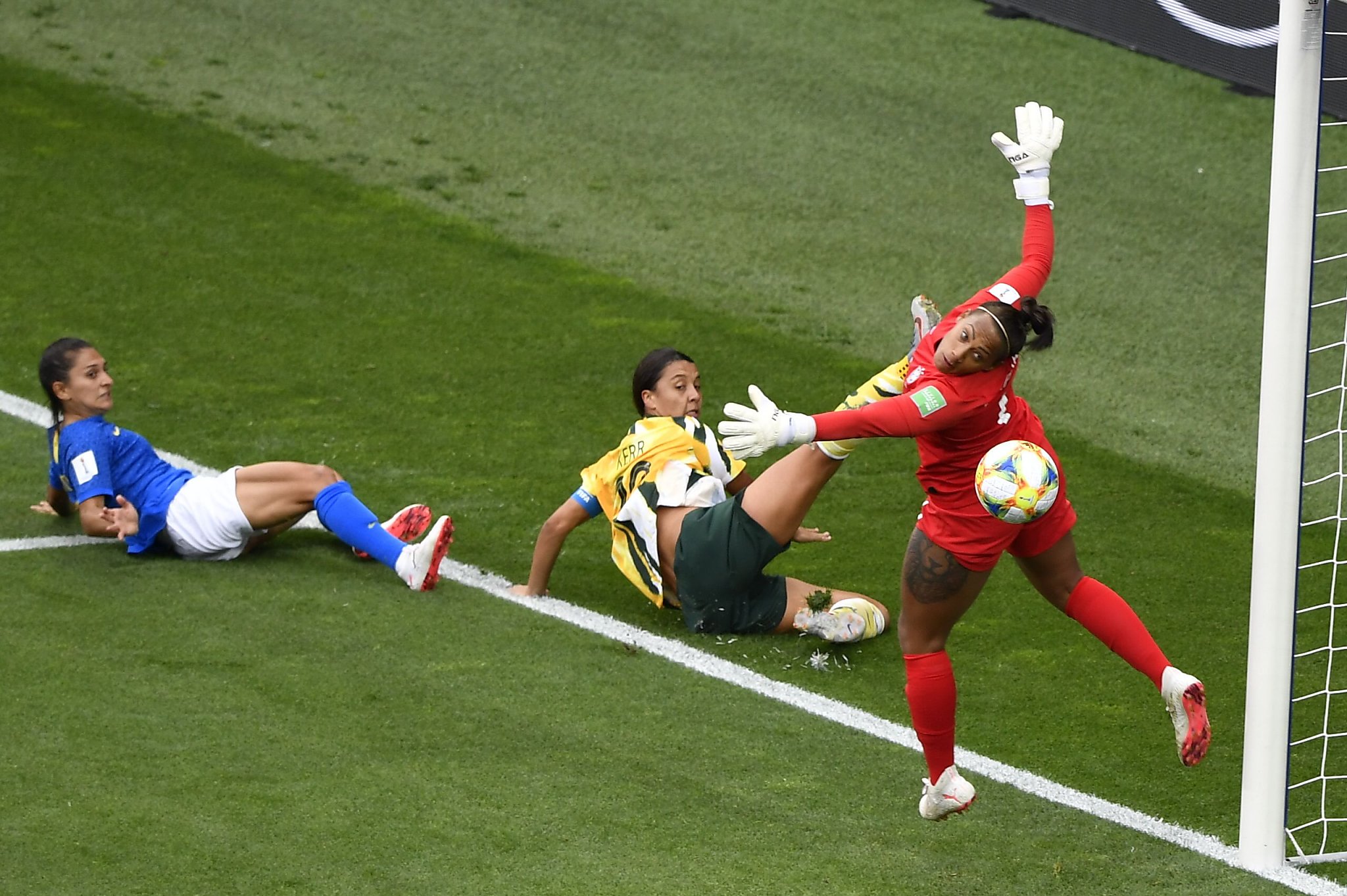 US rout of Thailand highlights inequity in World Cup field