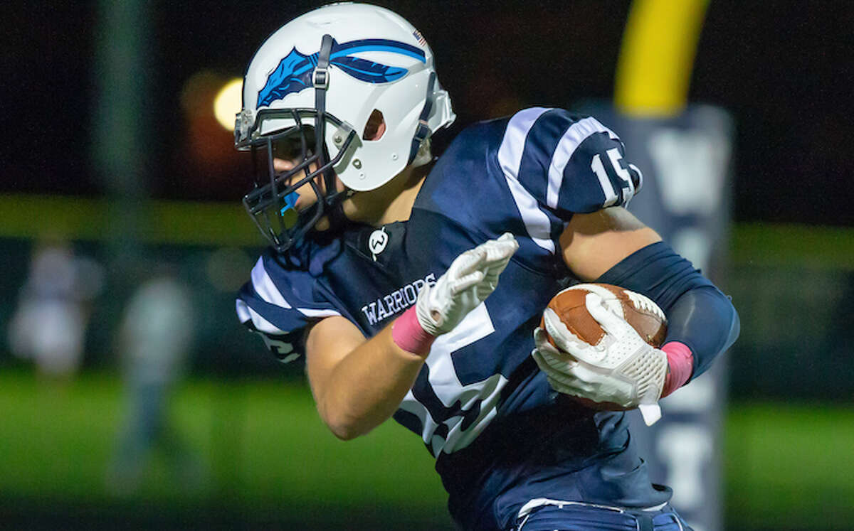 Reilly Bingaman (shown earlier this season) had a touchdown and an interception as Wilton defeated Westhill. — GretchenMcMahonPhotography.com