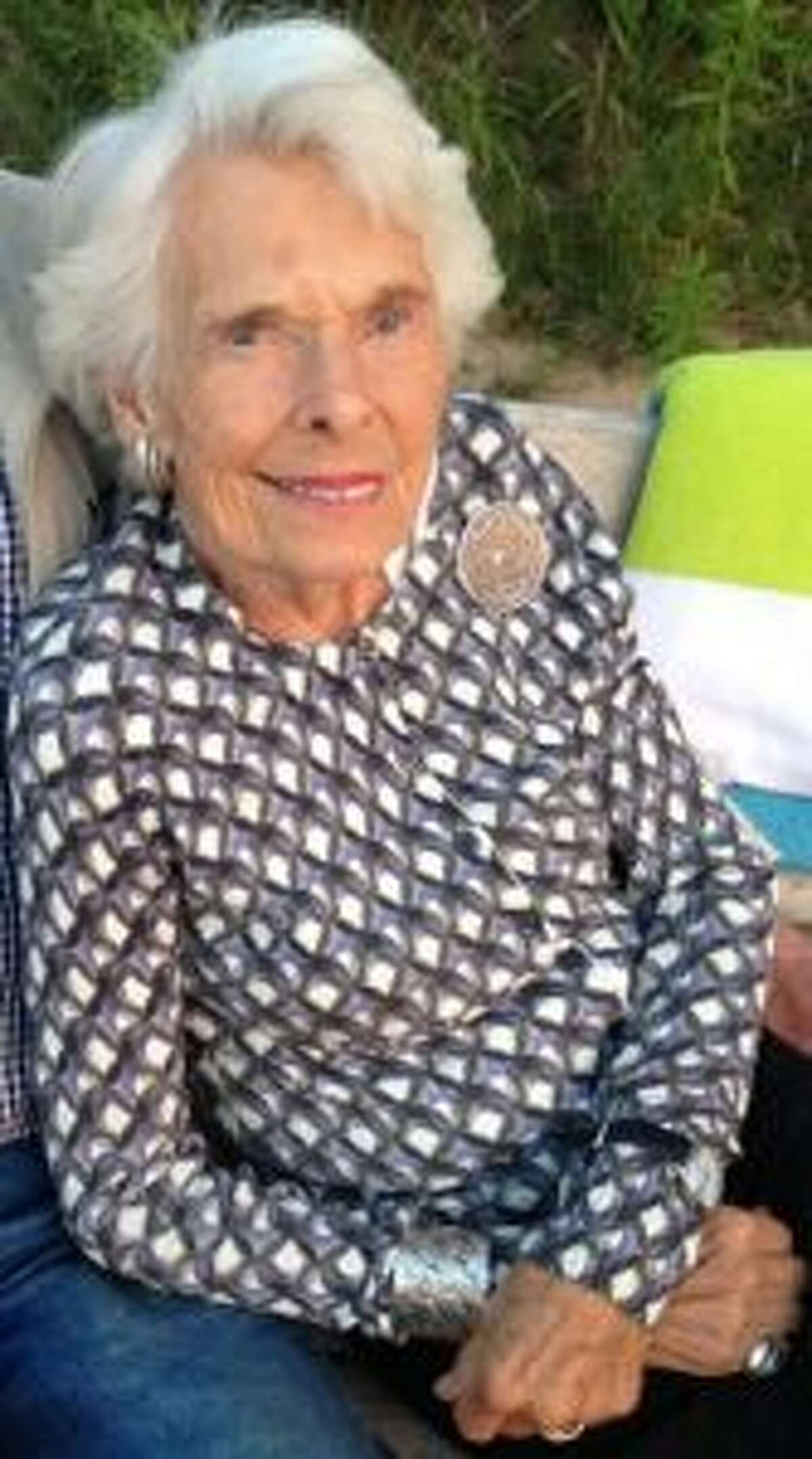 Barbara Lou Davidson