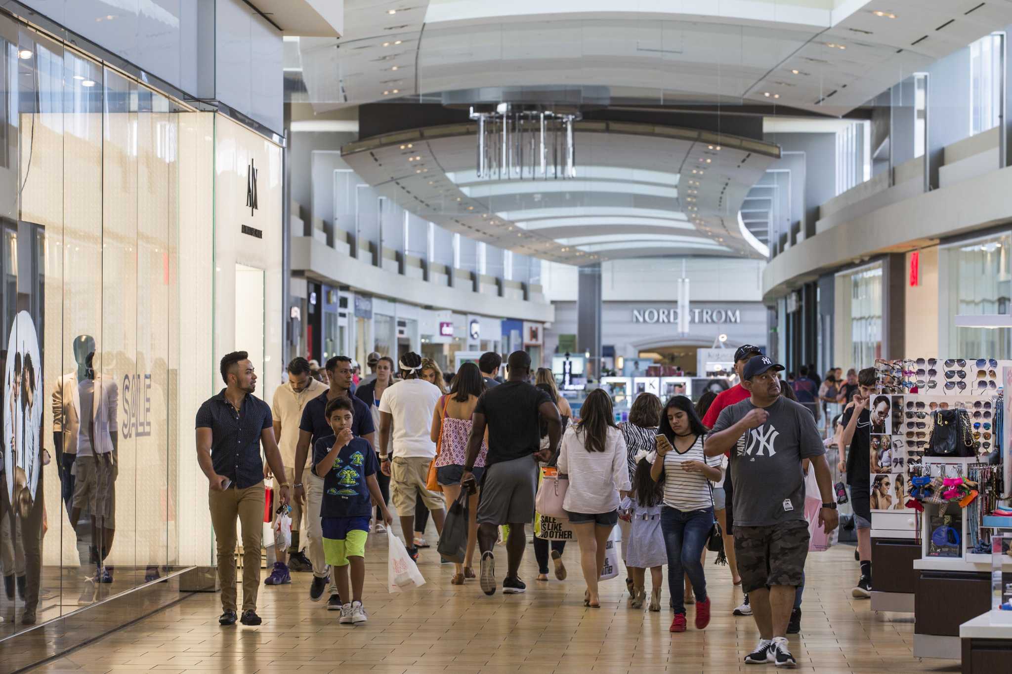Galleria, Premium Outlets, Memorial City, Katy Mills malls to temporarily  close during pandemic