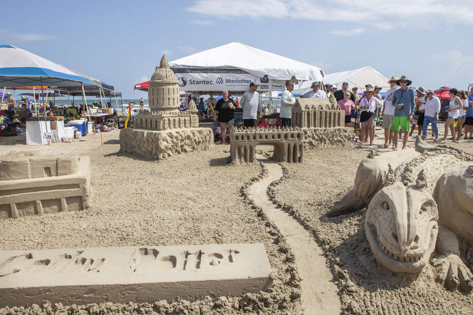 AIA Sandcastle Competition brings works of art to East Beach Houston