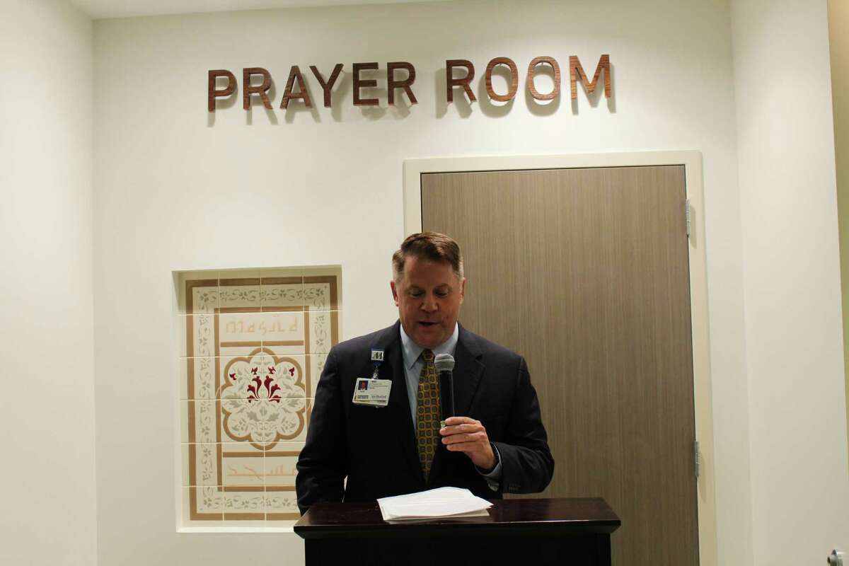 Keith Barber, CEO of Houston Methodist Willowbrook, opened the dedication for a new prayer room in the traditional Muslim style opened in the north pavilion of Houston Methodist Willowbrook.