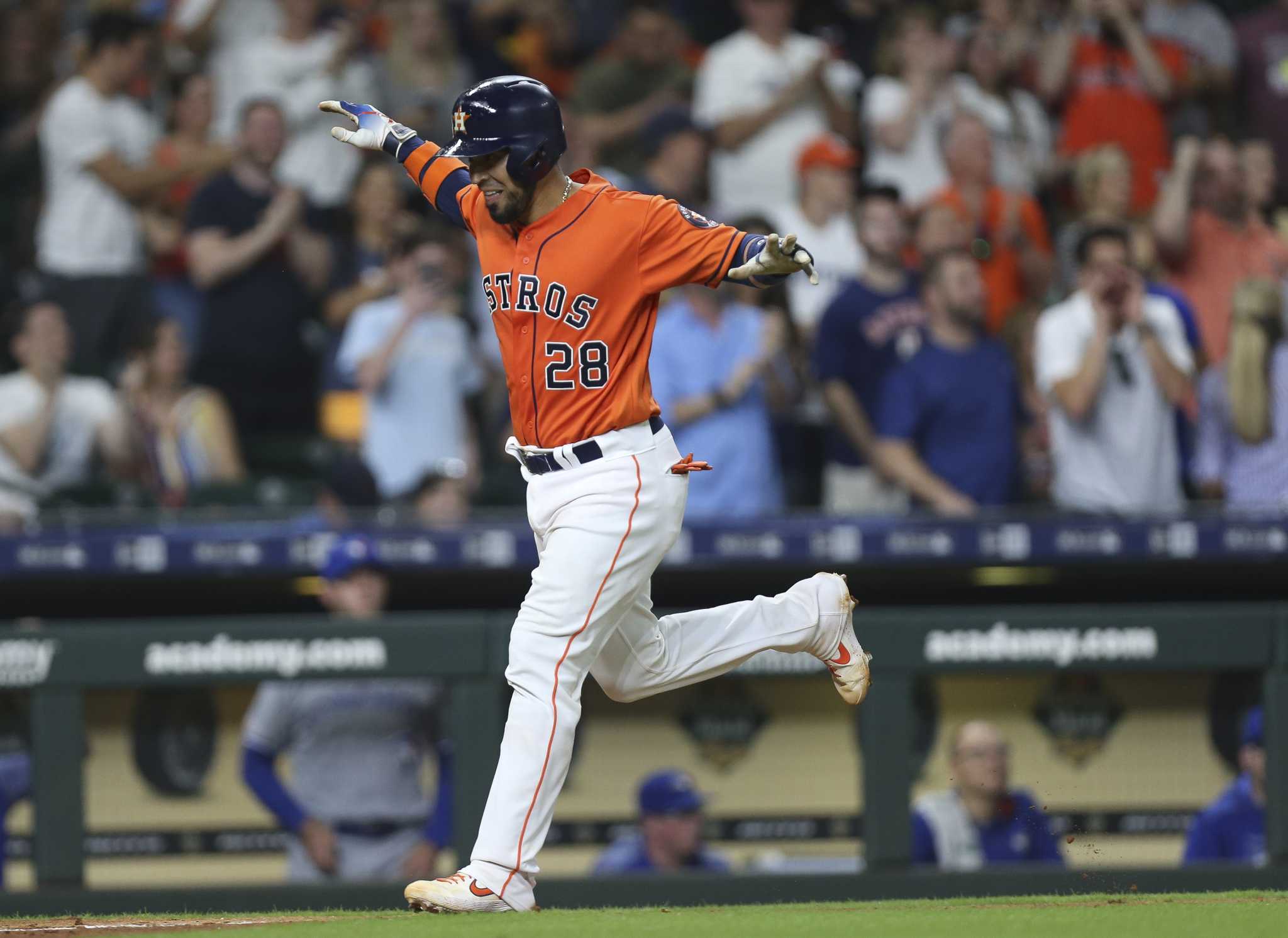 Astros' Jake Marisnick leaves game with 'knee discomfort