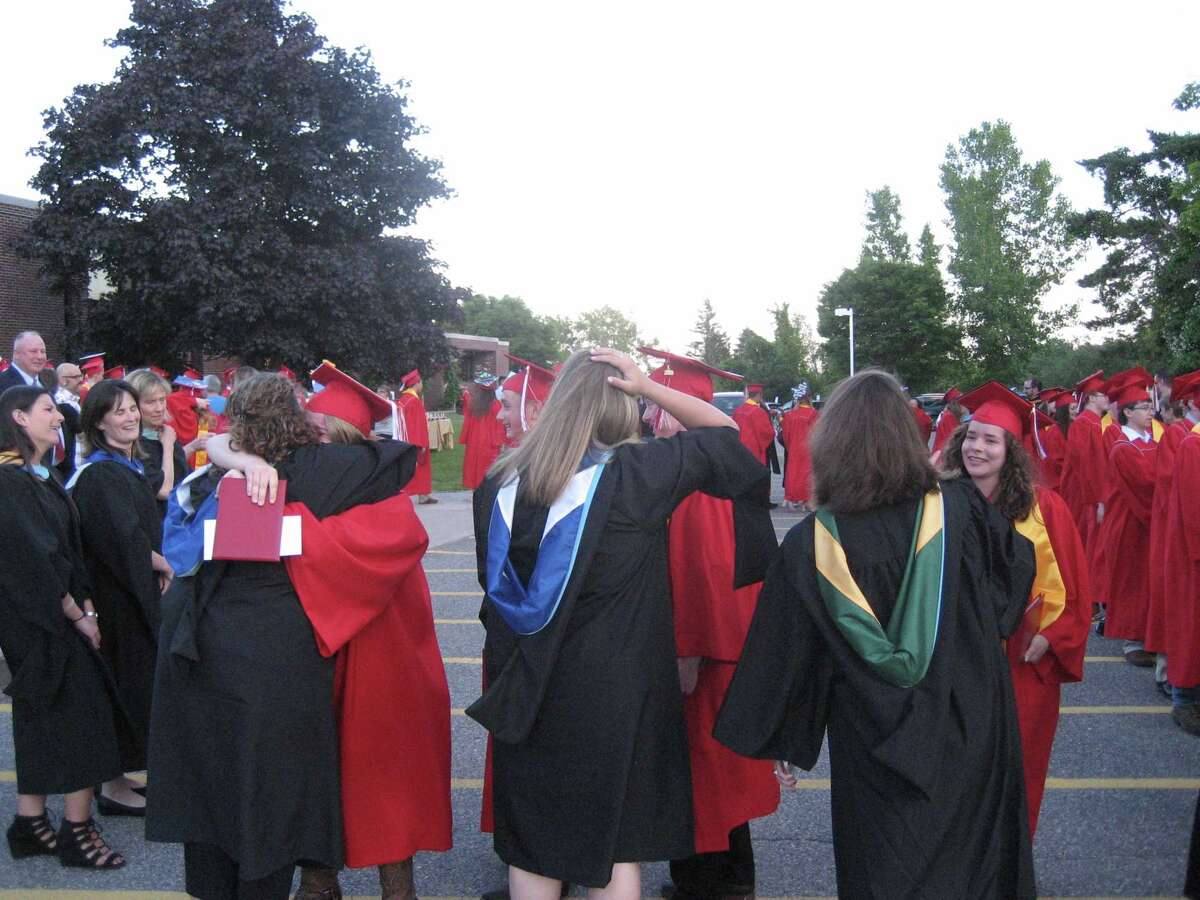 Wamogo Regional High School holds 2019 graduation ceremonies