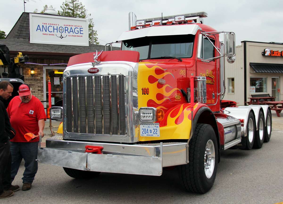 Annual truck show makes a stop in Harbor Beach
